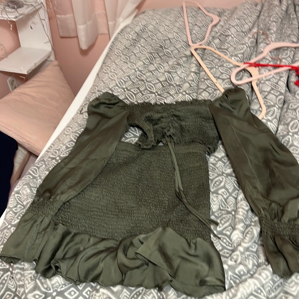 Very cute only worn once two piece